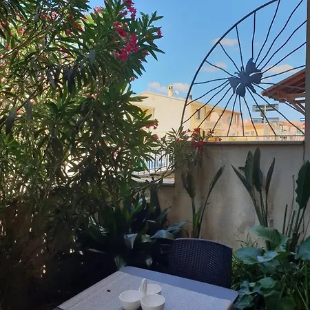 Holiday home Oleandrorosso Sardegna Casa